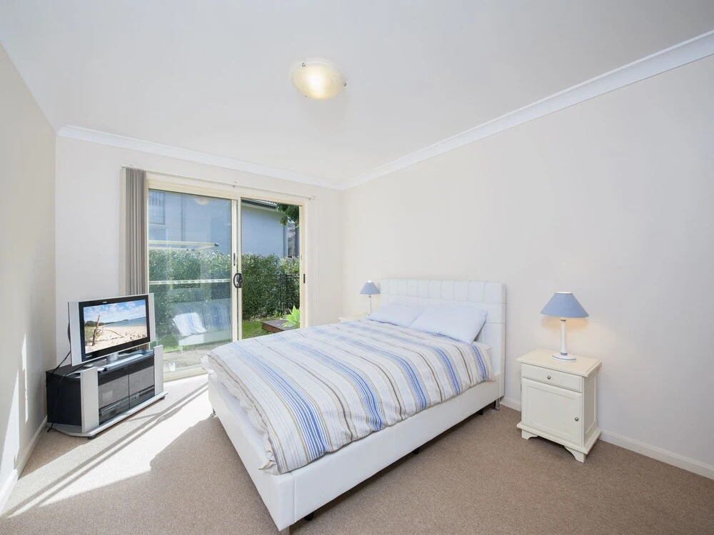 Lagoons Estate, 6 Dowling Street