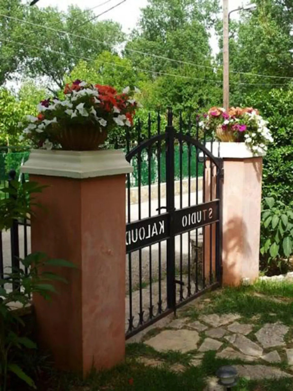Kaloudis Studios & Apartments