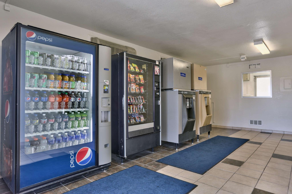 Motel 6-Flagstaff, AZ - Butler