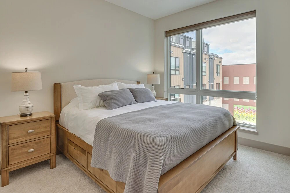 Silverthorne Townhome w/ Hot Tub: Walk to Town!