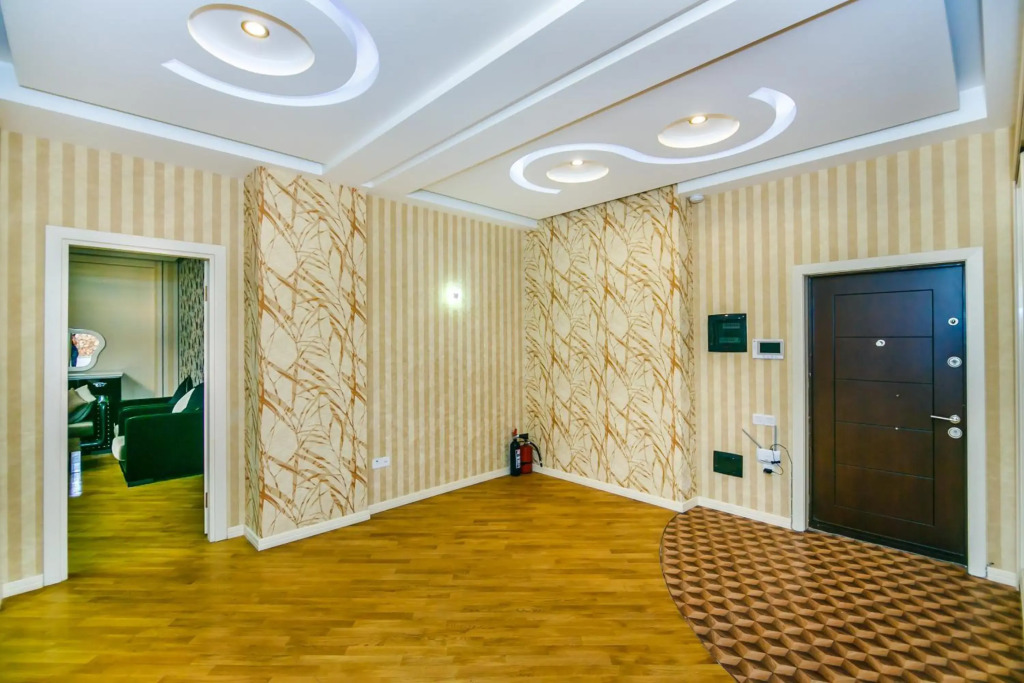 Luxe House in Nizami Street 1