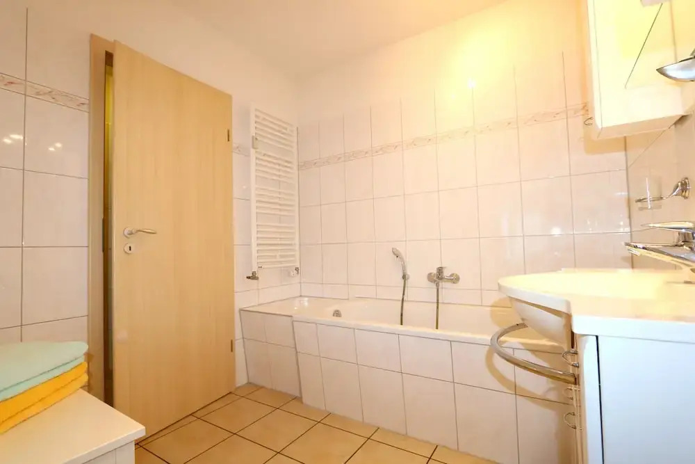 Studio Apartment With Terrace, own Parking Space and a Small Lake 500 m Away