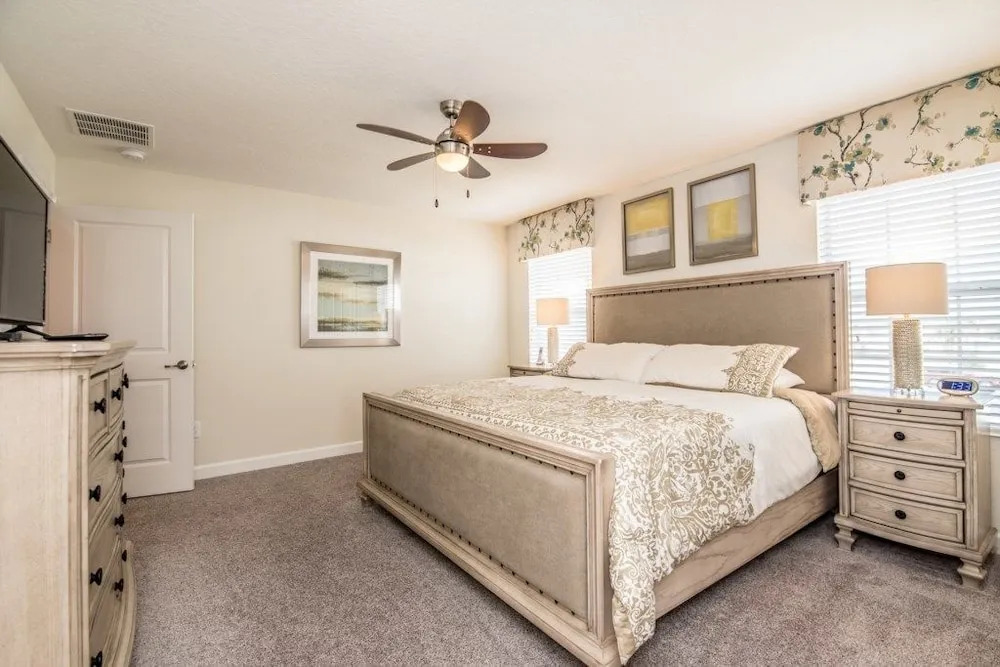 Amazing Townhouse! Storey Lake - 4813CS