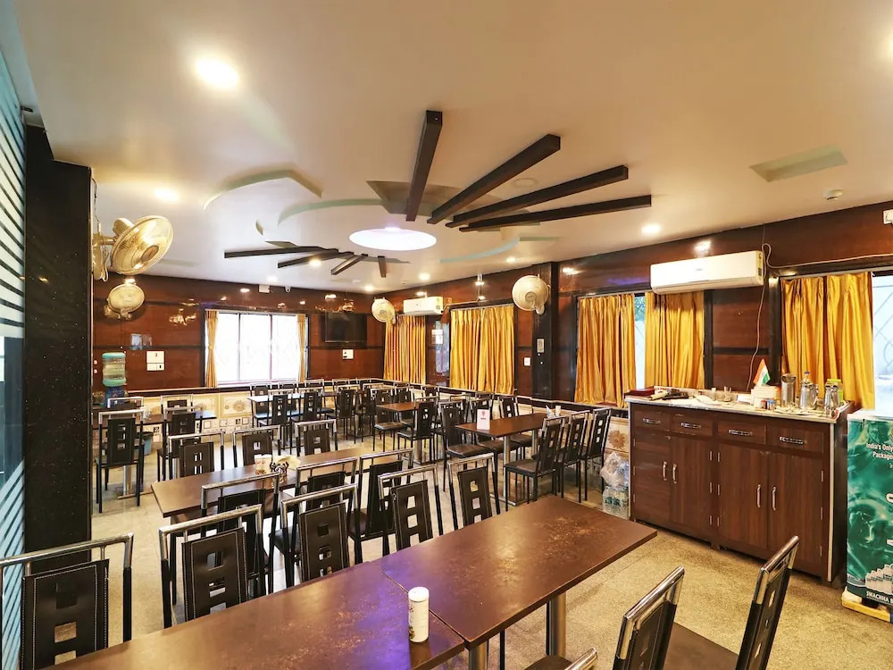 OYO 7555 Live Hotel Digha