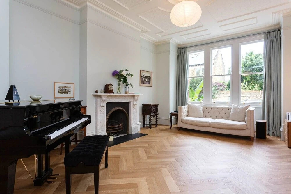 Serene In Herne Hill