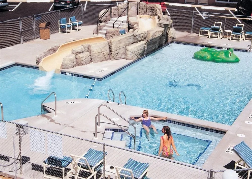 Loyalty Inn - Wisconsin Dells