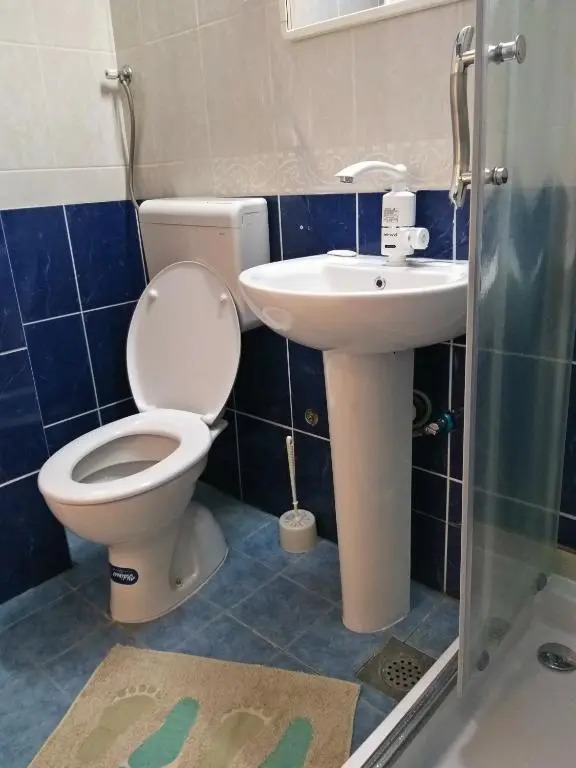 GM Apartments
