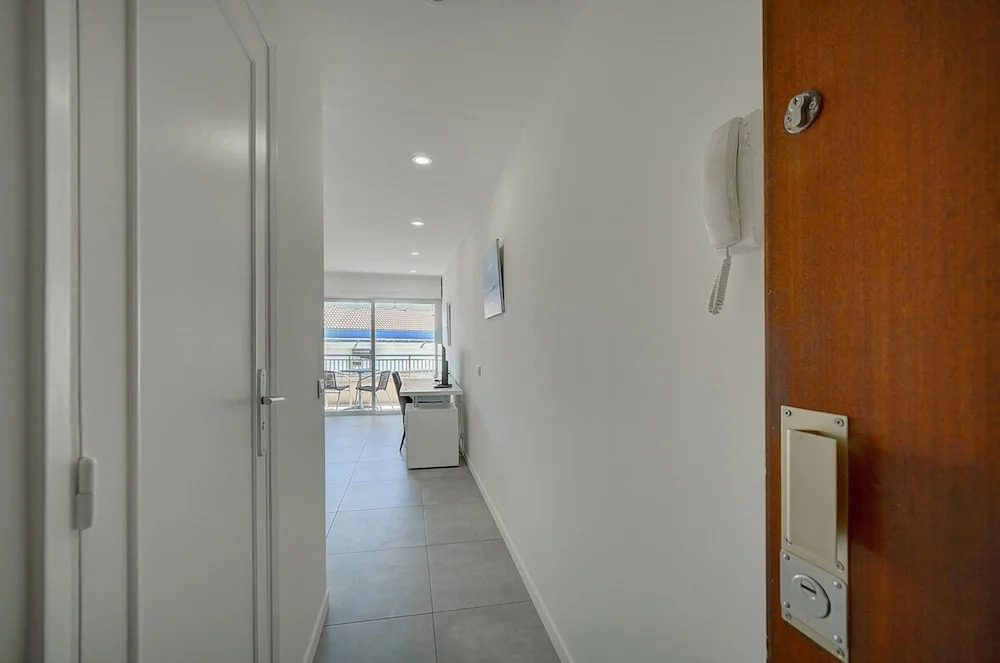 Studio Moderne ET Renove A 2MN Croisette A0b166