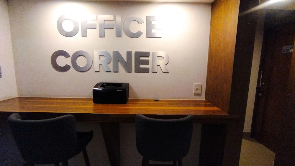 Zimmer Suites