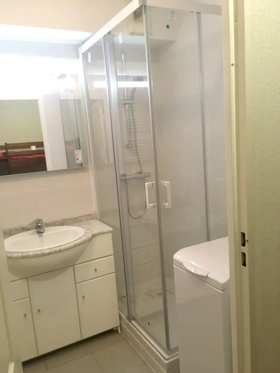Studio in Ciboure, With Wonderful sea View, Shared Pool, Furnished Balcony - 300 m From the Beach