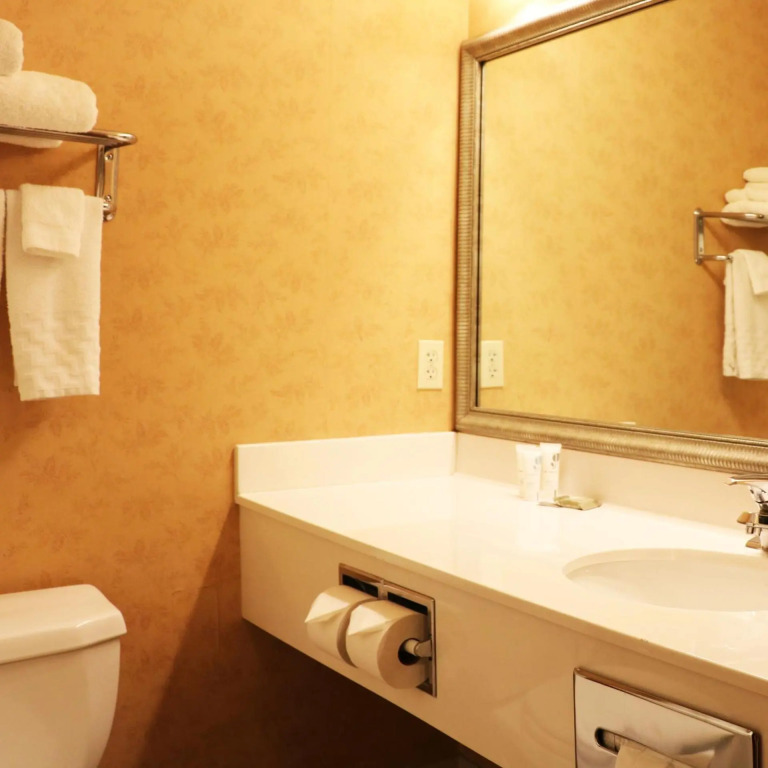 Country Inn & Suites by Radisson, Lincoln North Hotel and Conference Center, NE