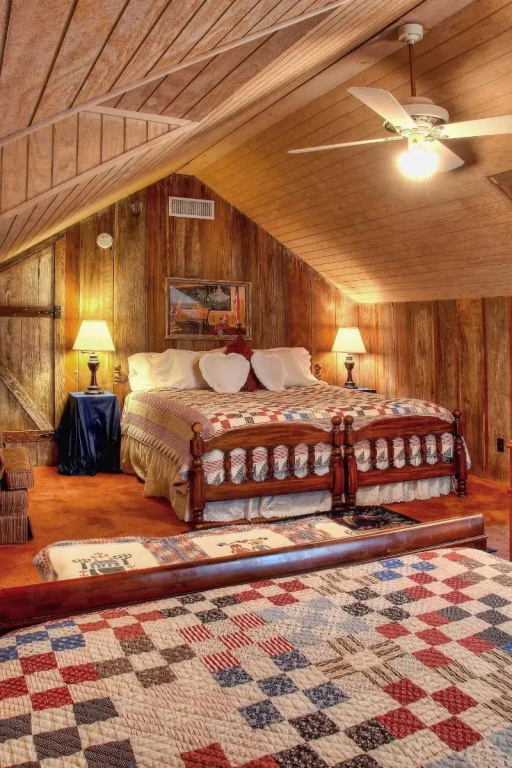 1847 Kuebler Waldrip Haus Bed and Breakfast