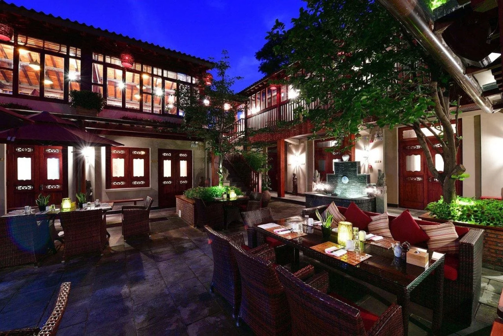 Jingshan Garden Courtyard Hotel Beijing Forbidden City Newly renovated Tianmen Wangfujing Gardenhutong BejjingCourtyard
