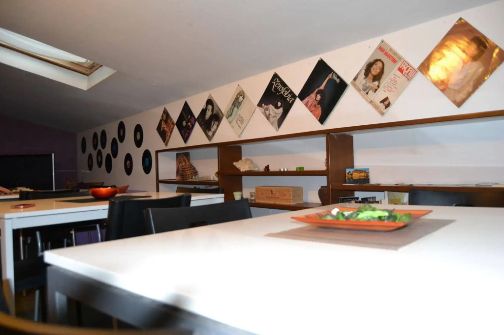 Cavour Rooms