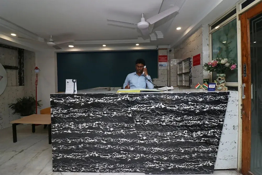 Silverkey Executive Stays 30334 Jaan Nagar Road
