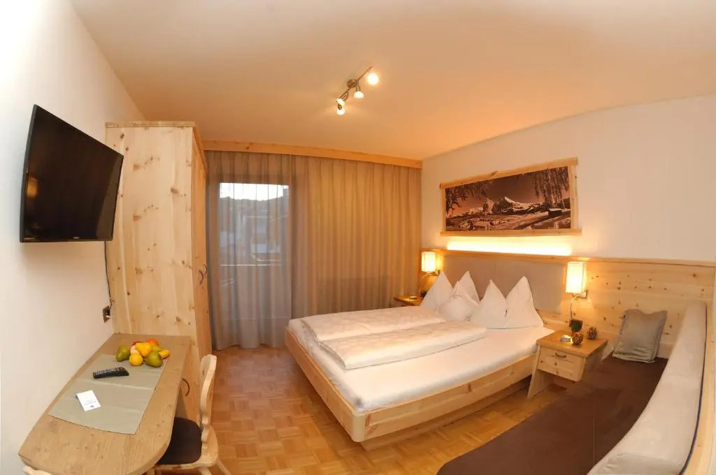 Hotel Garni Savoy - new opening