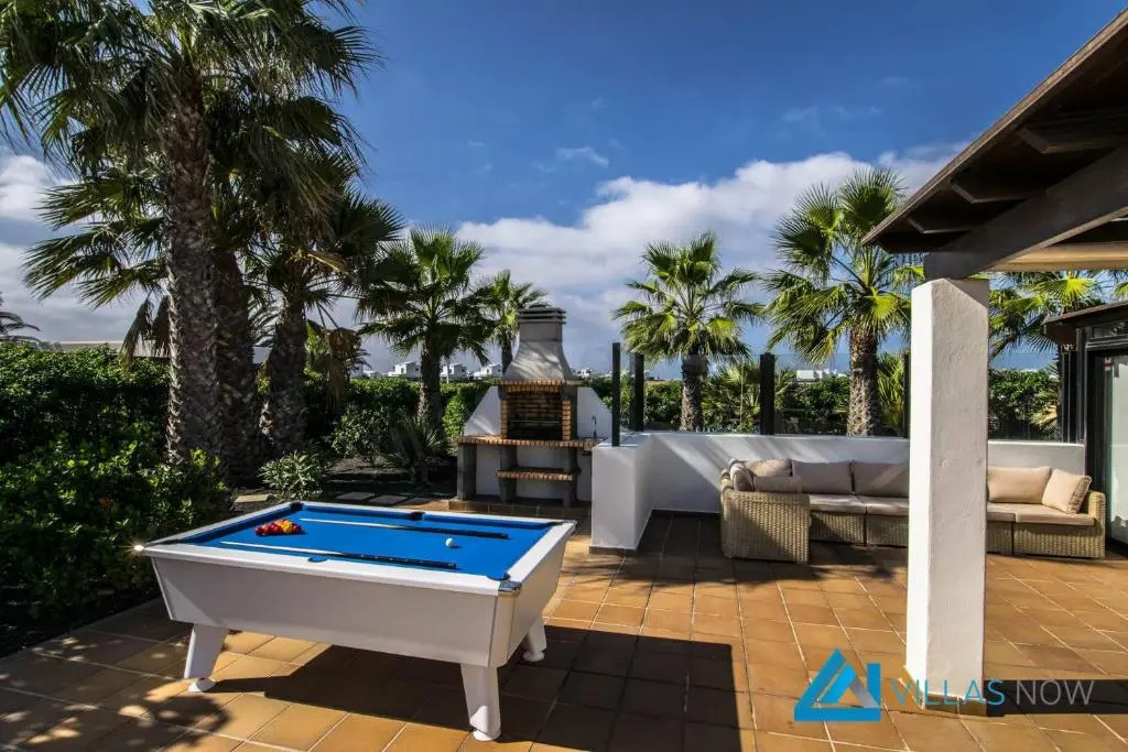 Villa Henry - LH187 By Villas Now Ltd