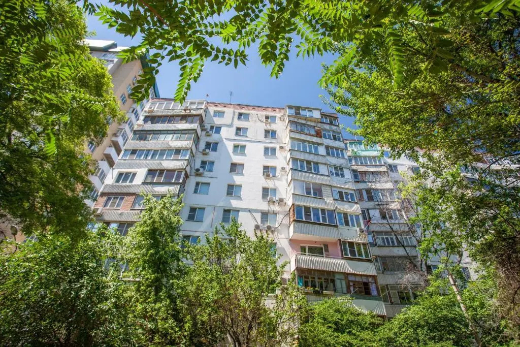 Сеть гостеприимных квартир "Алира". Квартира на Островского