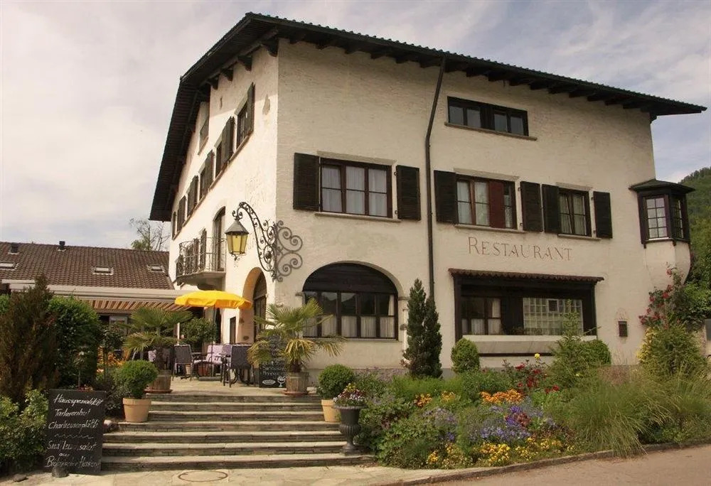 Italian Lifestyle Hotel & Osteria Chartreuse
