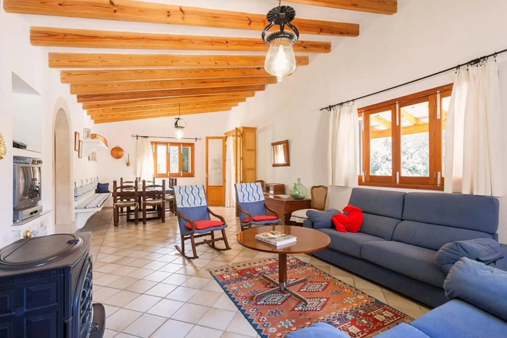 Sa Rota de Can Blan by Sealand Villas