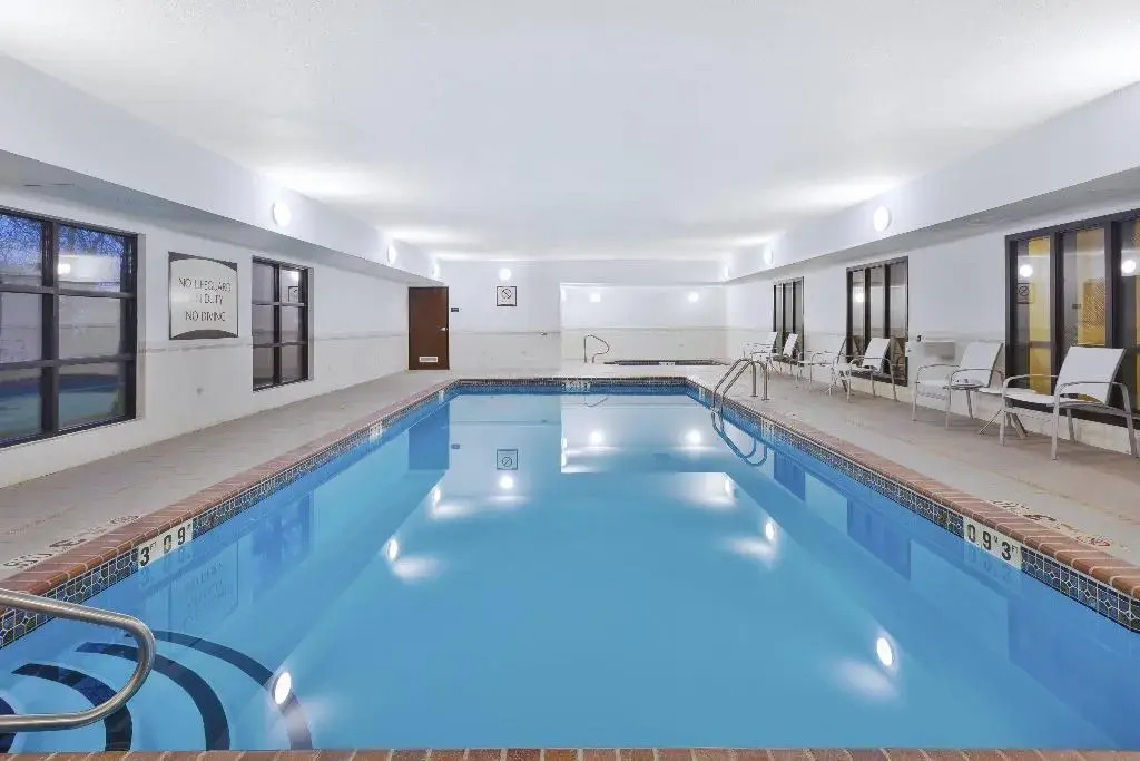 Staybridge Suites Columbia-Highway 63 & I-70 by IHG