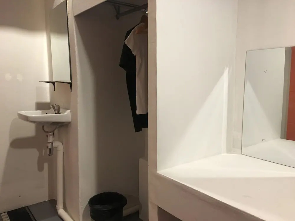 Shakira Hostel