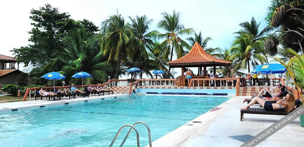 Dons Beach Hotel