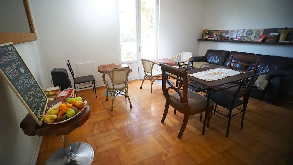 Tranqui Hostal - Hostel