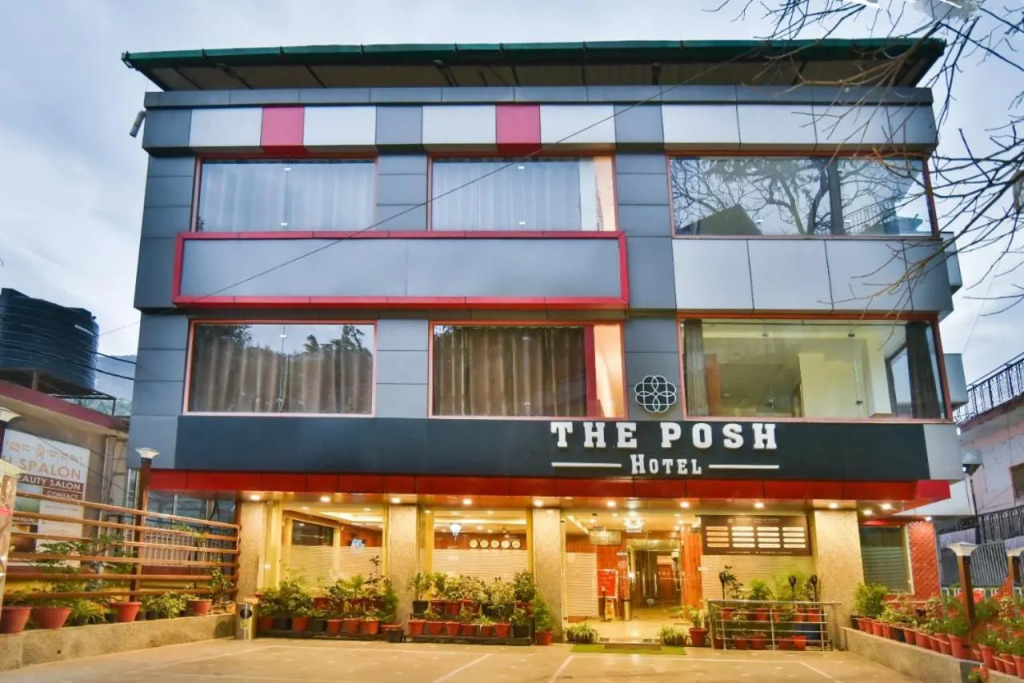 The Posh Hotel near Mall Road with Hassle Free Covered Parking