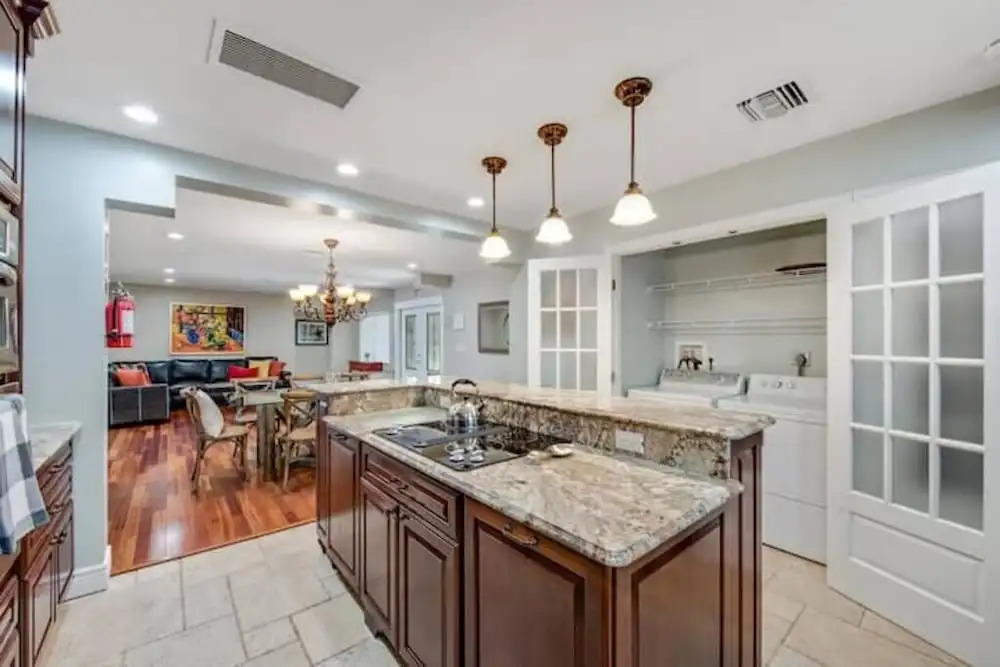 263 Fort Lauderdale in Lauderdale-by-the-sea