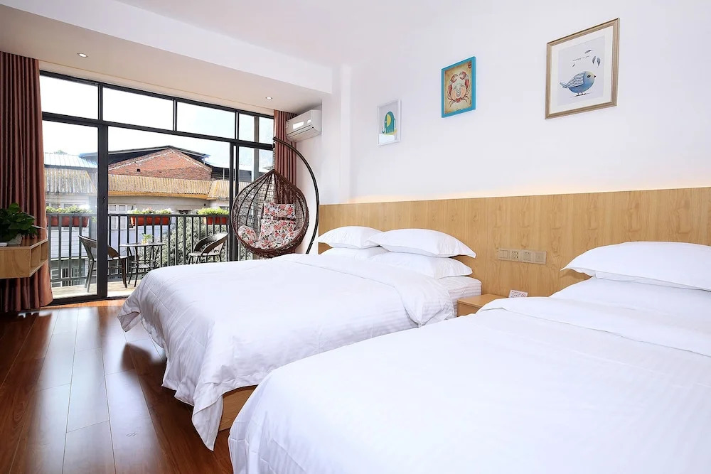 Hua Yue Ge Boutique Hotel