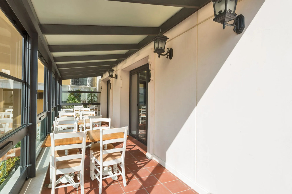 Hanna Hotel