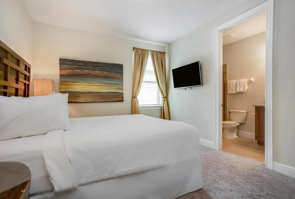 Encore Resort 8 Bedroom Vacation Home with Pool 2105
