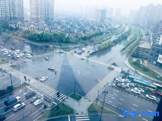 Zhongpu Hotel