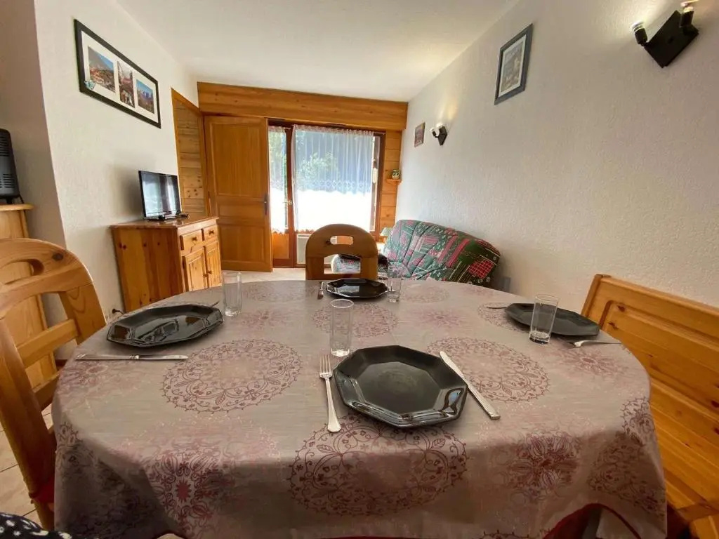 Appartement Le Grand-Bornand, 2 pièces, 6 personnes - FR-1-241-131