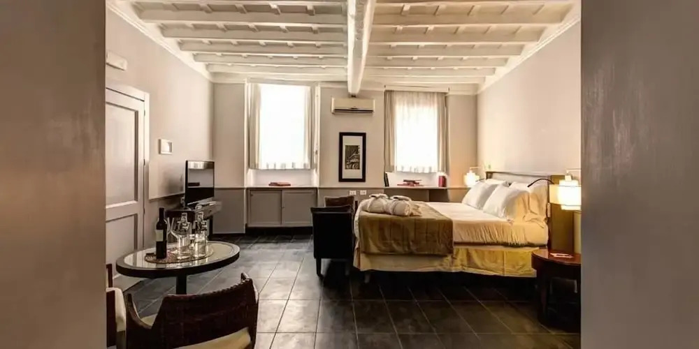 Suite Giulia 2
