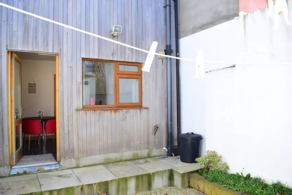 2 Bedroom Home Near Croke Park