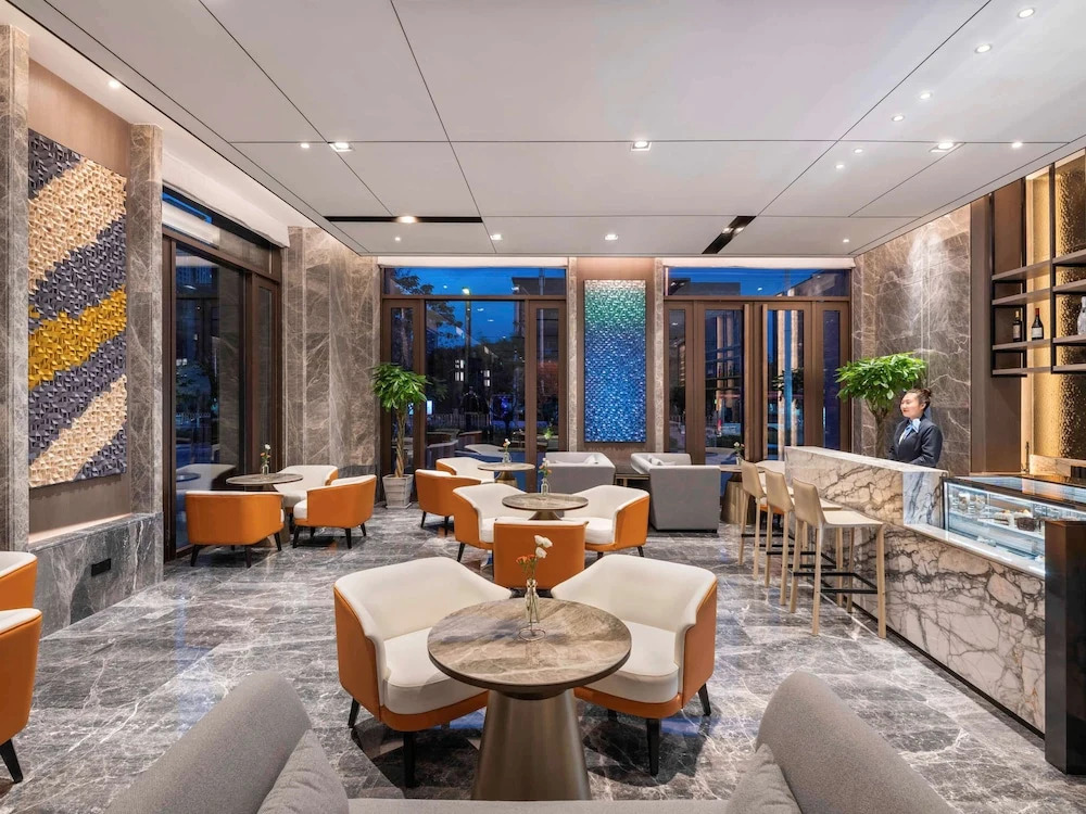 Ji Hotel (Tianjin Drum Tower)