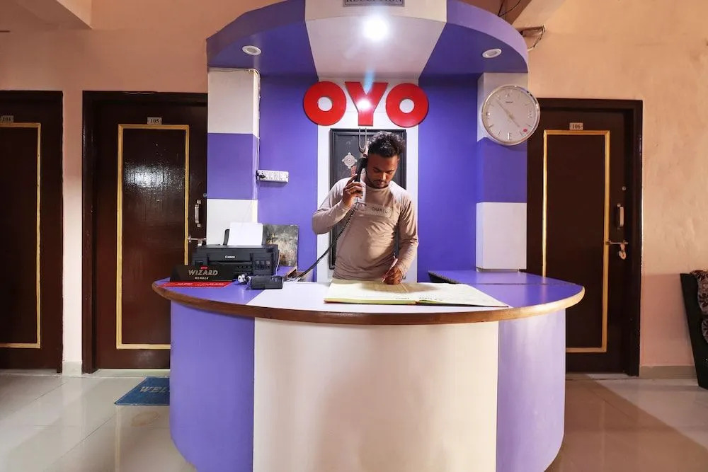 Oyo 48484 N H Plaza Lodge And Farm House