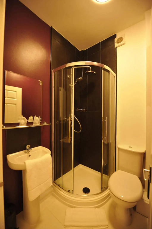 Gail’s Guest House