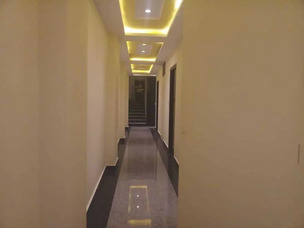 Hotel Sarovar Grand