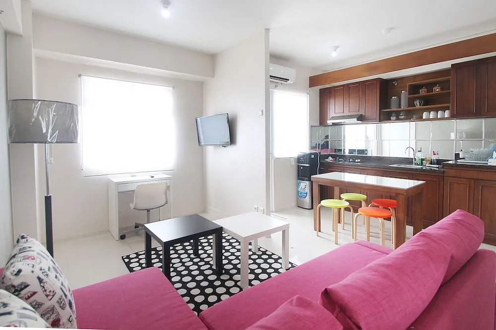 Apartemen Green Pramuka City by Aparian
