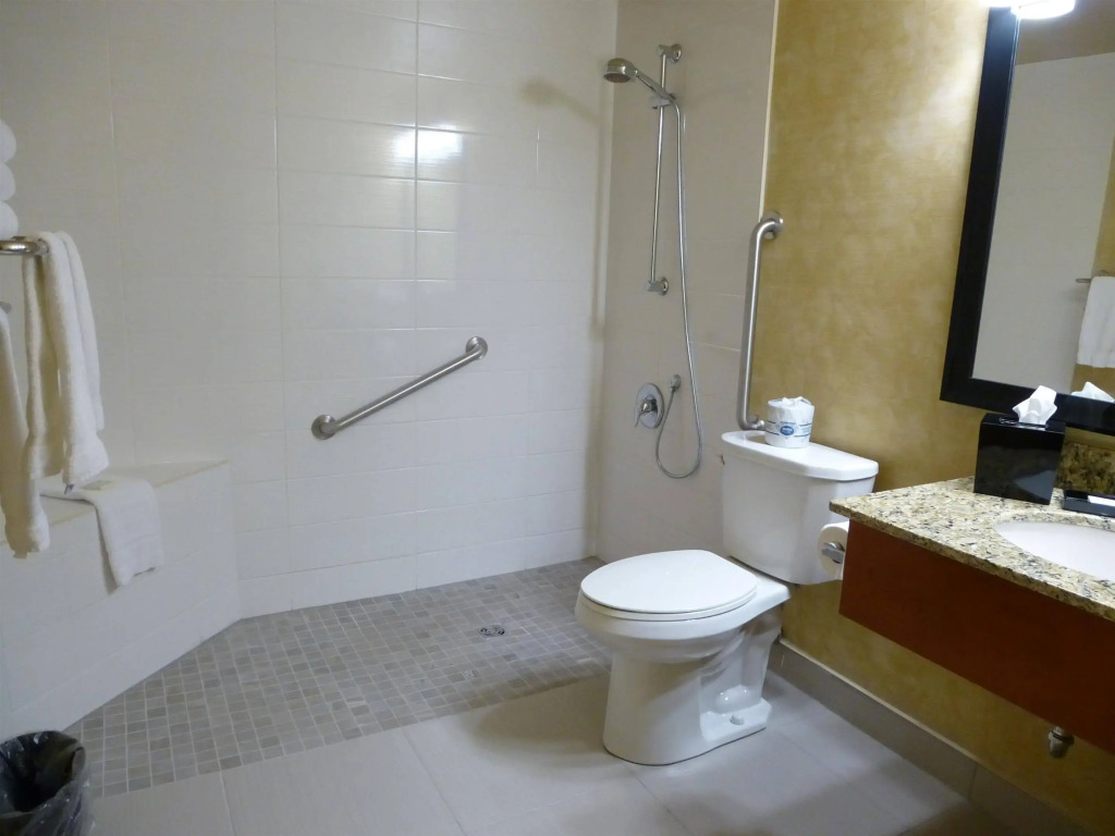 Best Western Plus Rose City Suites