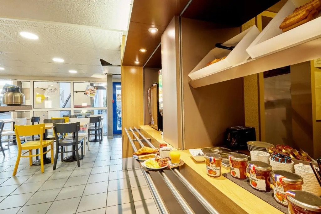 B&B HOTEL CAEN Sud