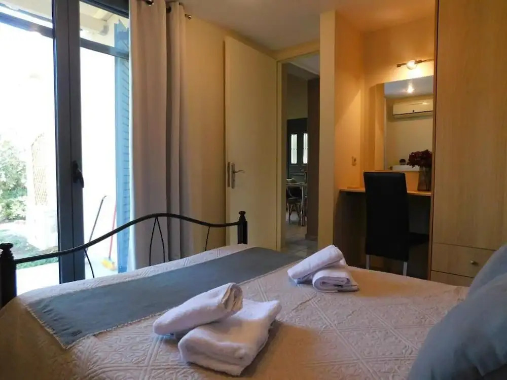 Vassia Holiday Homes