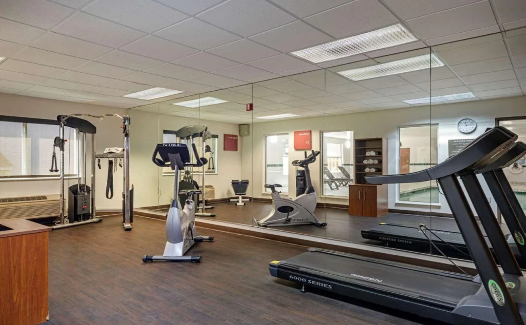 Comfort Suites North Dallas