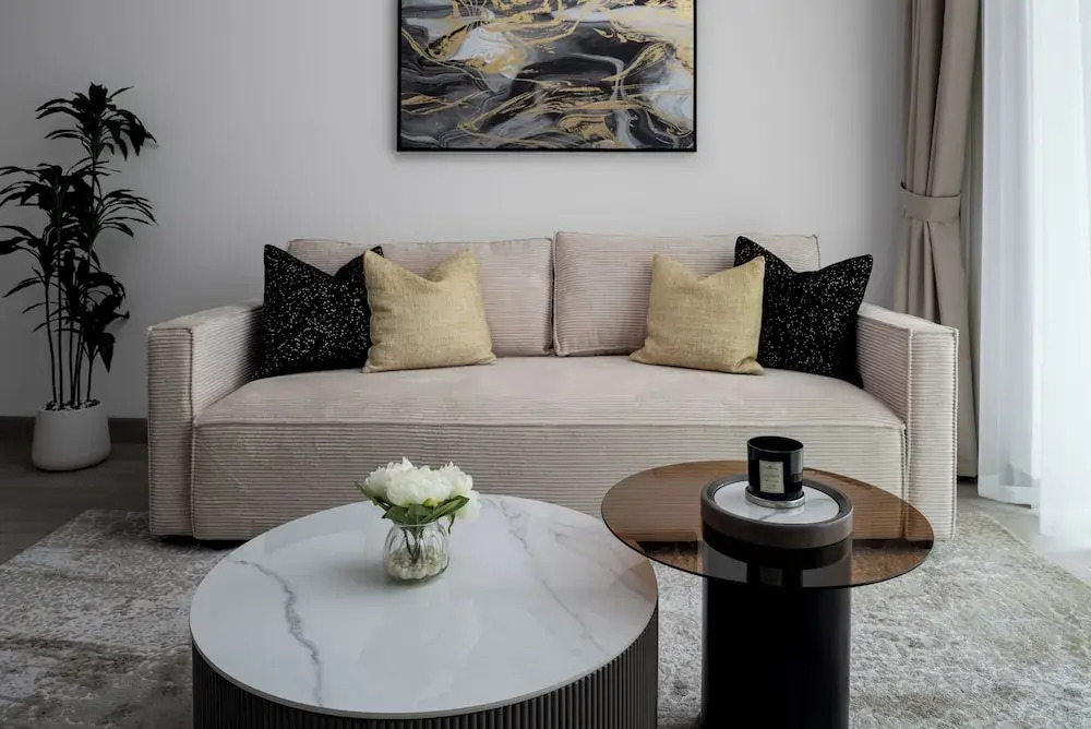 Waves - Luxury Meets Comfort Modern 1