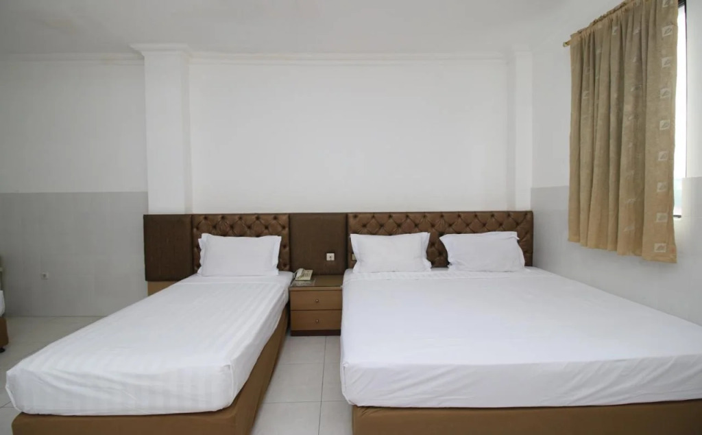Metro Hotel
