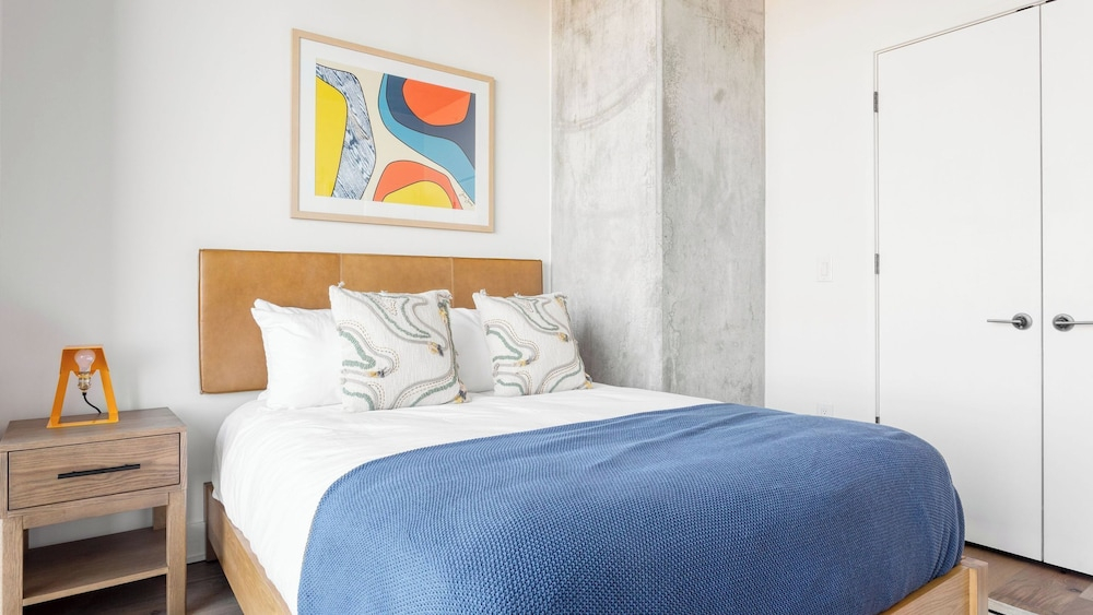 Sleeps 34! 11 Condos in New Austin High Rise w/ Rooftop Pool, Gym, Yoga Studio