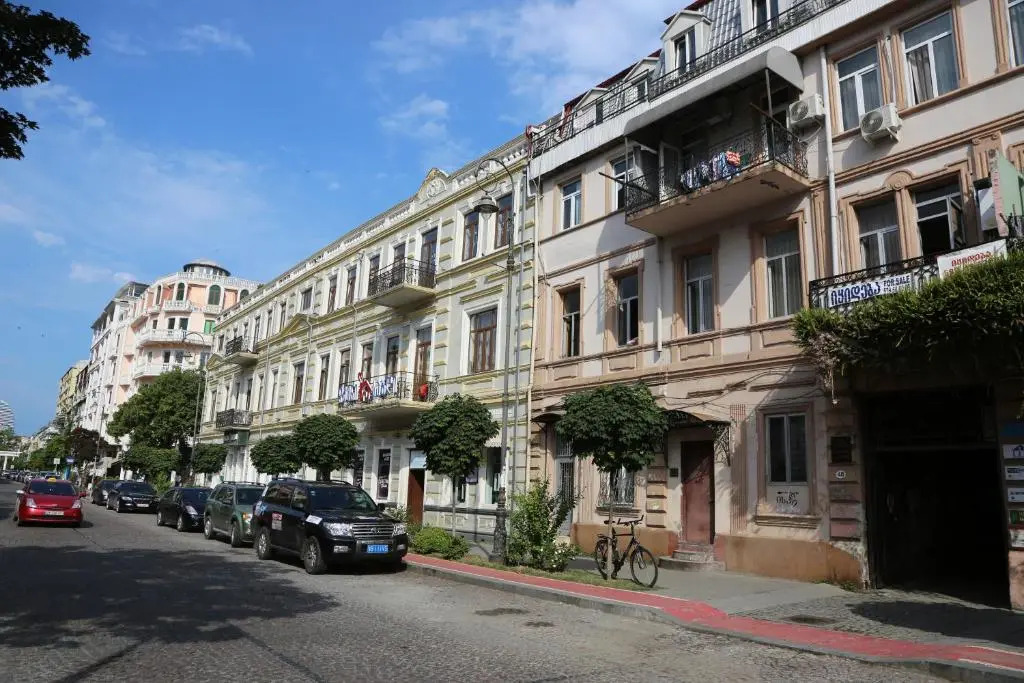makvalas apartment in batumi centre